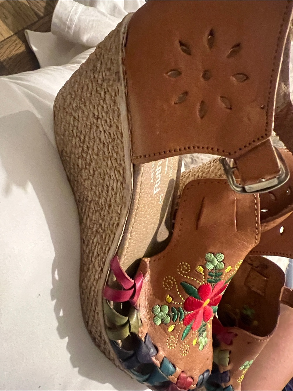 Embroidered Tan Leather Wedge Sandals with Ankle Strap - Picture 3 of 3
